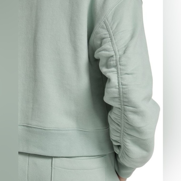 Rails Hilda Light Seafoam Blue Green Gathered Sleeve Cropped Sweatshirt Sz XS - Picture 3 of 10